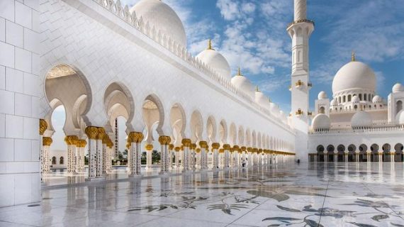 Karakteristik Karpet Mesjid Millennium Berdasarkan Ruangan dan Modelnya!